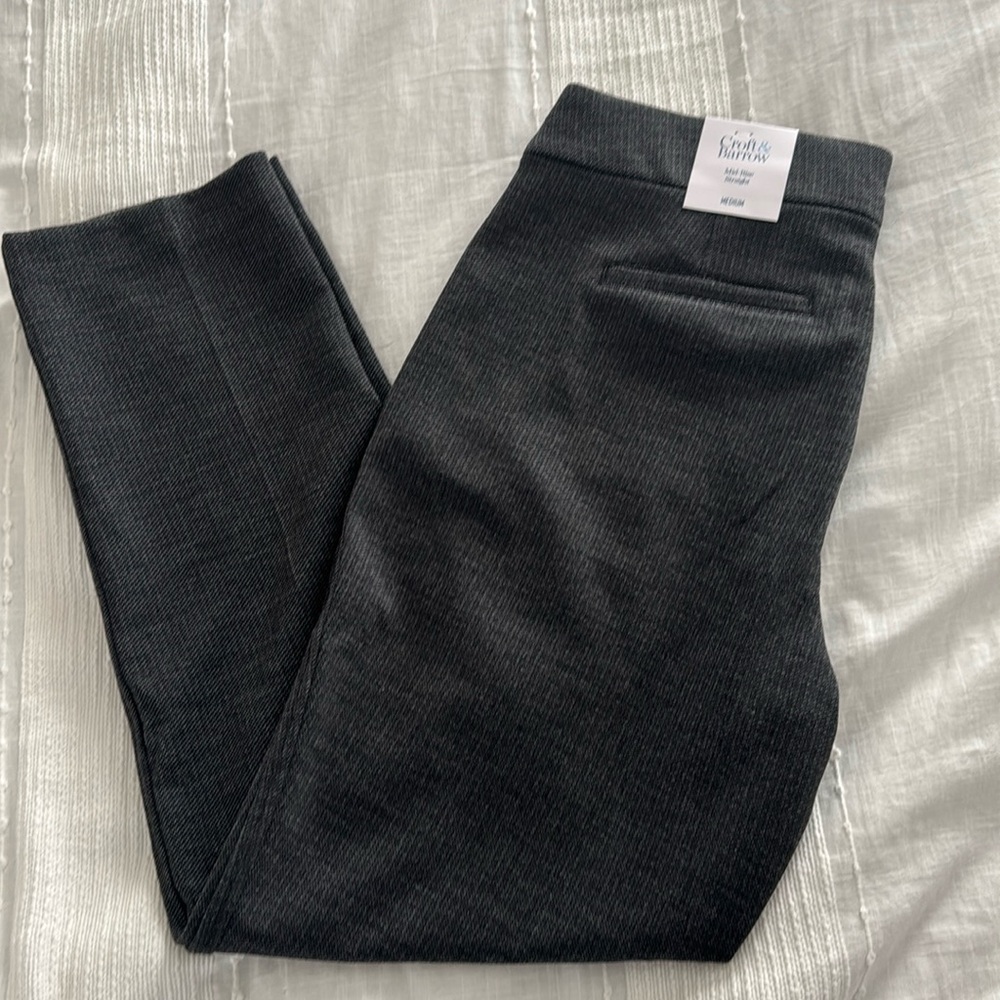 Croft and brown mid rise straight pants size medium. Brand new. Charcoal